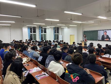 会议室里的人们描述已自动生成